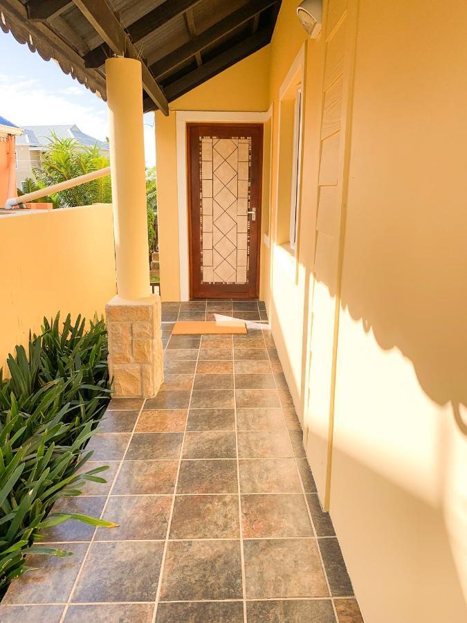 Marina Martinique B&B เจฟฟรีส์เบย์ ภายนอก รูปภาพ