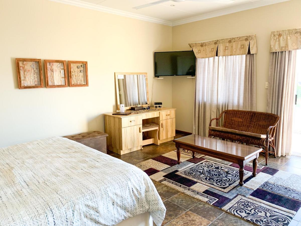 Marina Martinique B&B เจฟฟรีส์เบย์ ภายนอก รูปภาพ