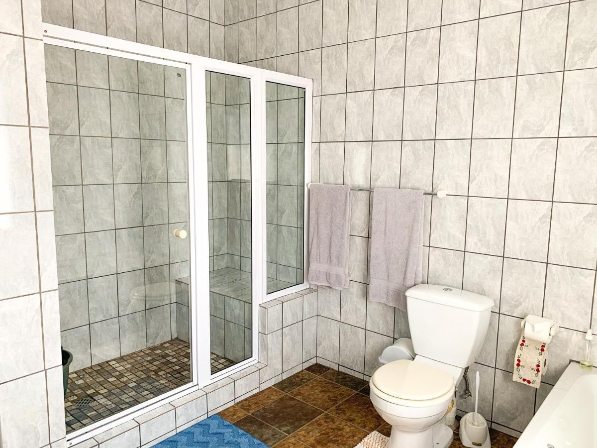 Marina Martinique B&B เจฟฟรีส์เบย์ ภายนอก รูปภาพ