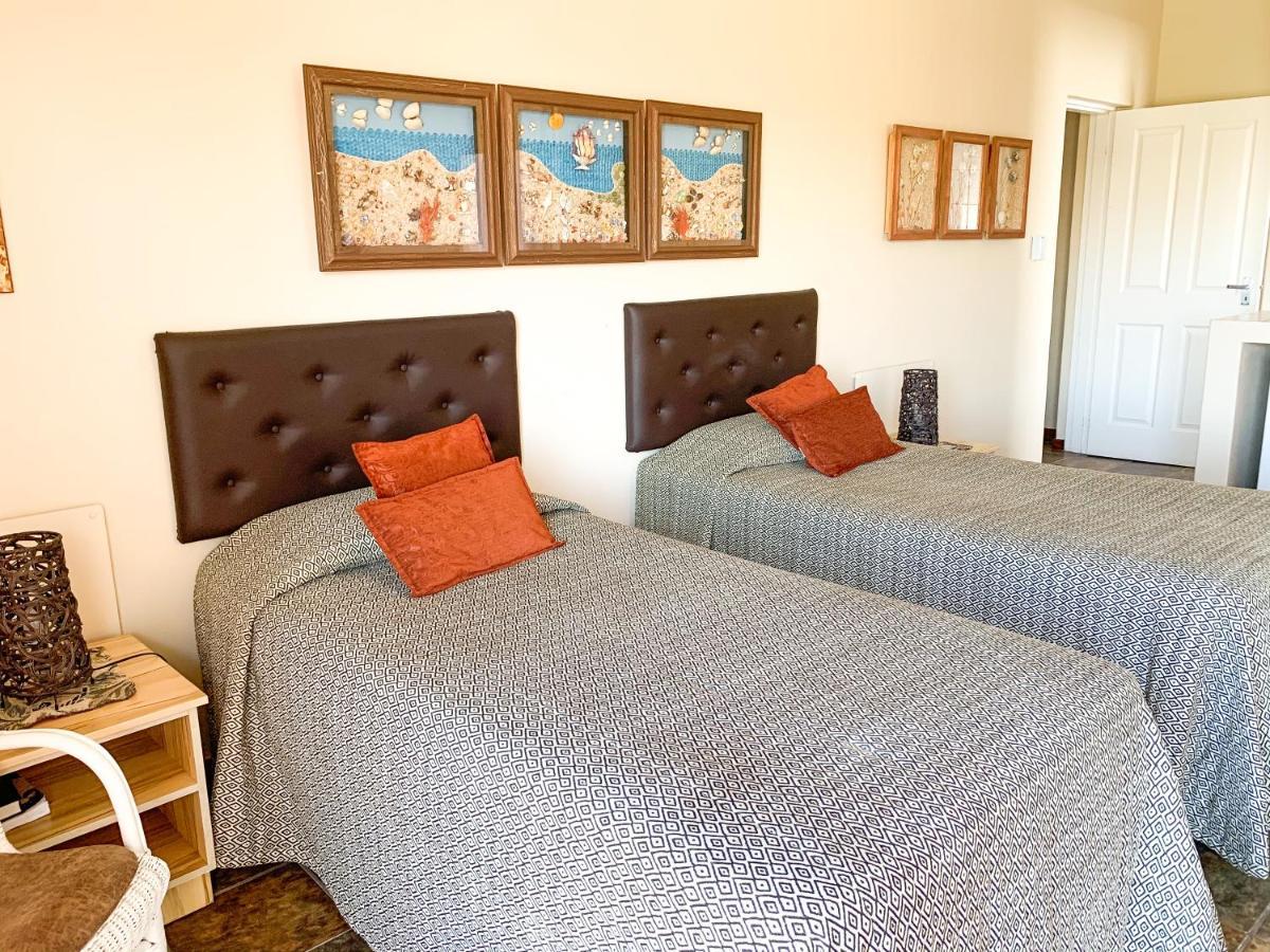 Marina Martinique B&B เจฟฟรีส์เบย์ ภายนอก รูปภาพ