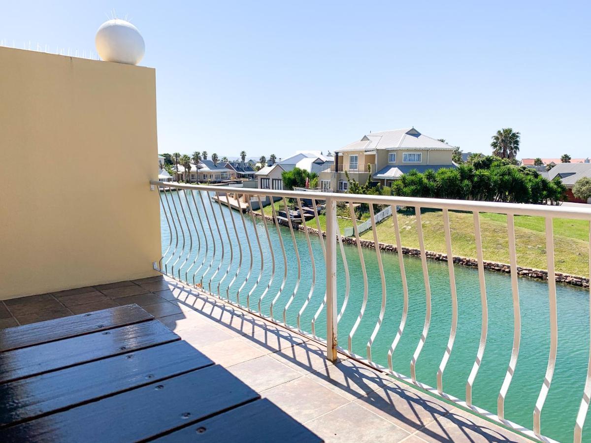 Marina Martinique B&B เจฟฟรีส์เบย์ ภายนอก รูปภาพ